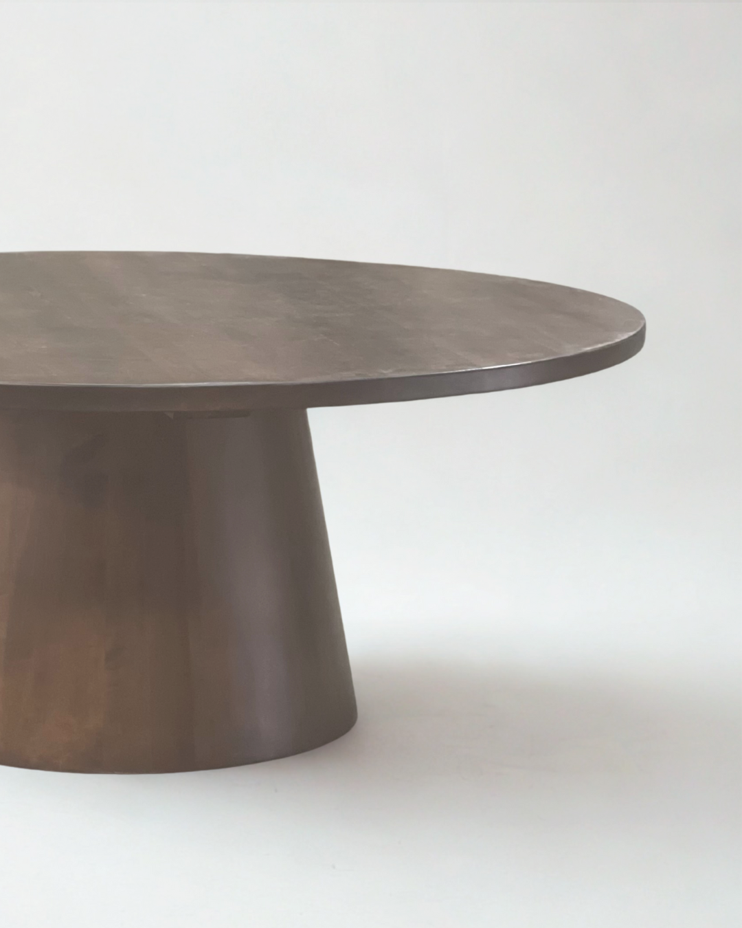 72" Cone Round Dining Table