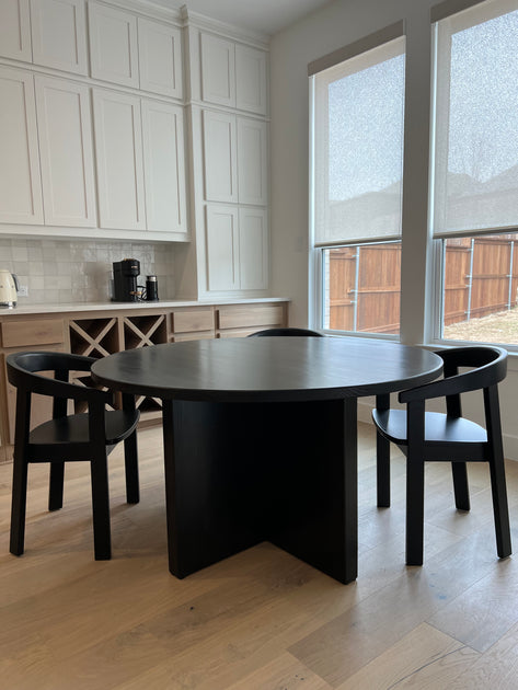 Large Modern Dining Table – The Woodhills by David V.