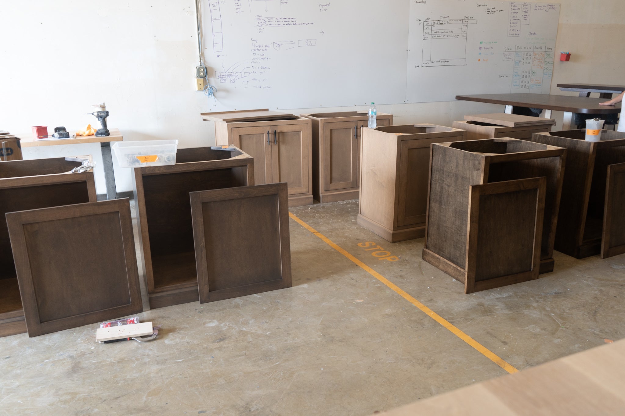 Consoles & Credenzas