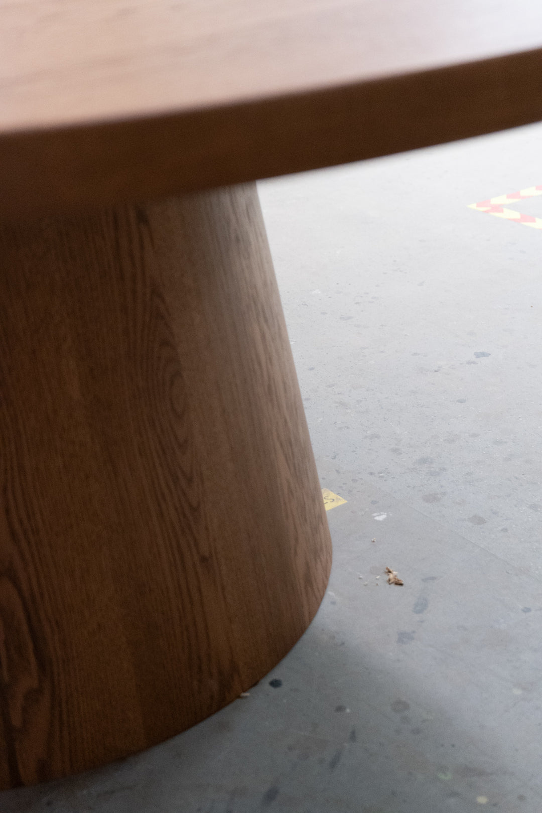 72" Cone Round Dining Table