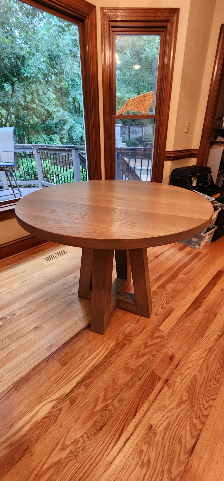 Trapezoid Round Dining Table