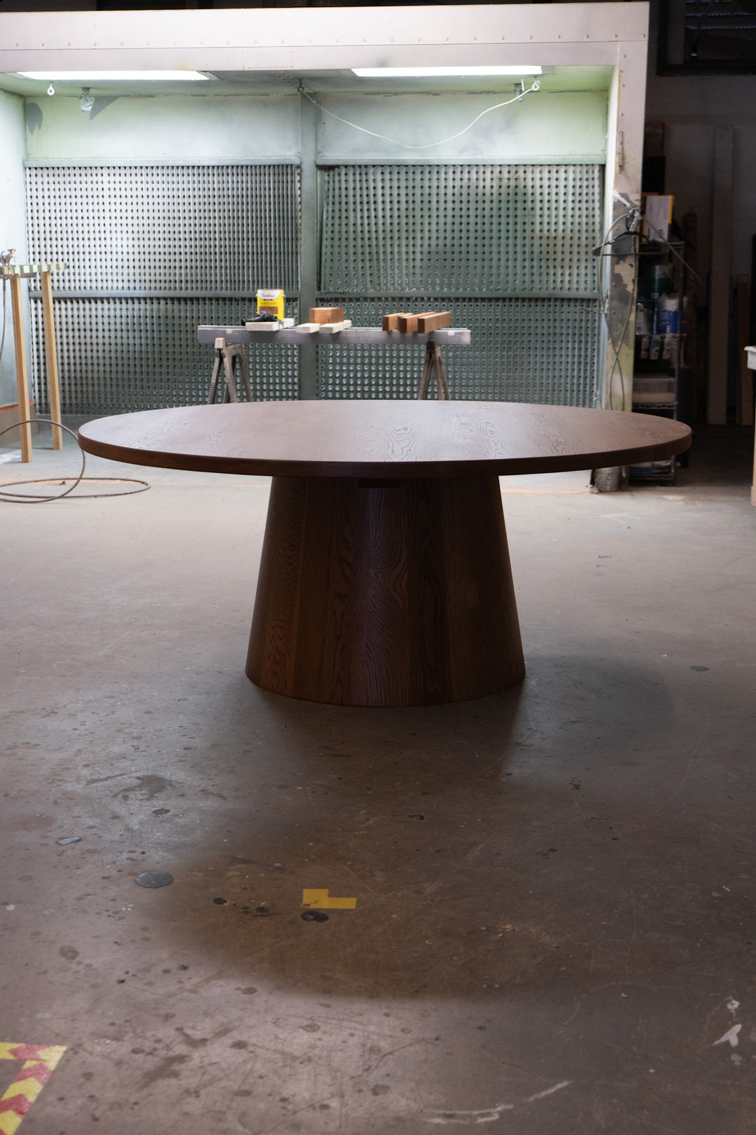 72" Cone Round Dining Table