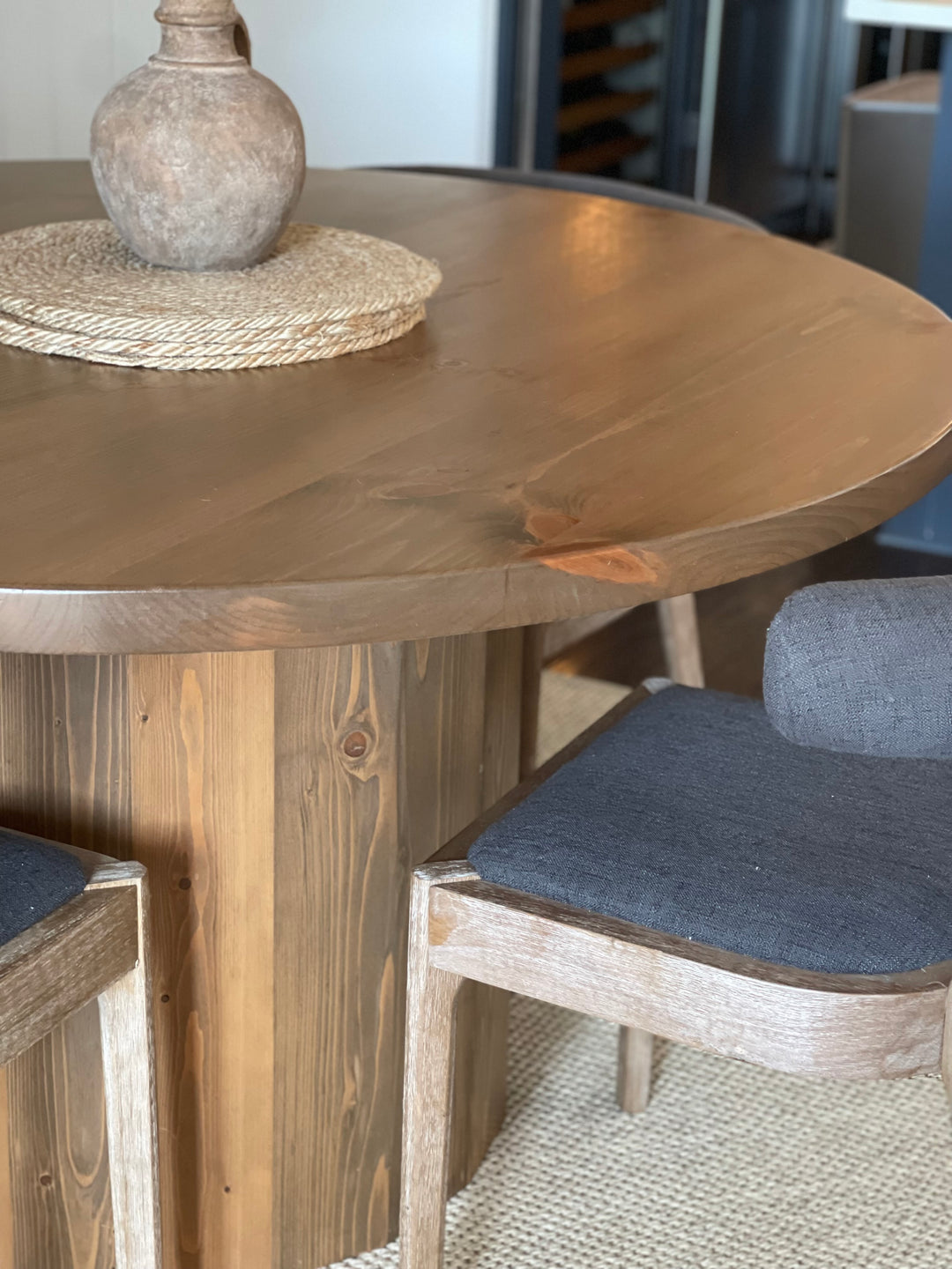 Cylinder Round Dining Table