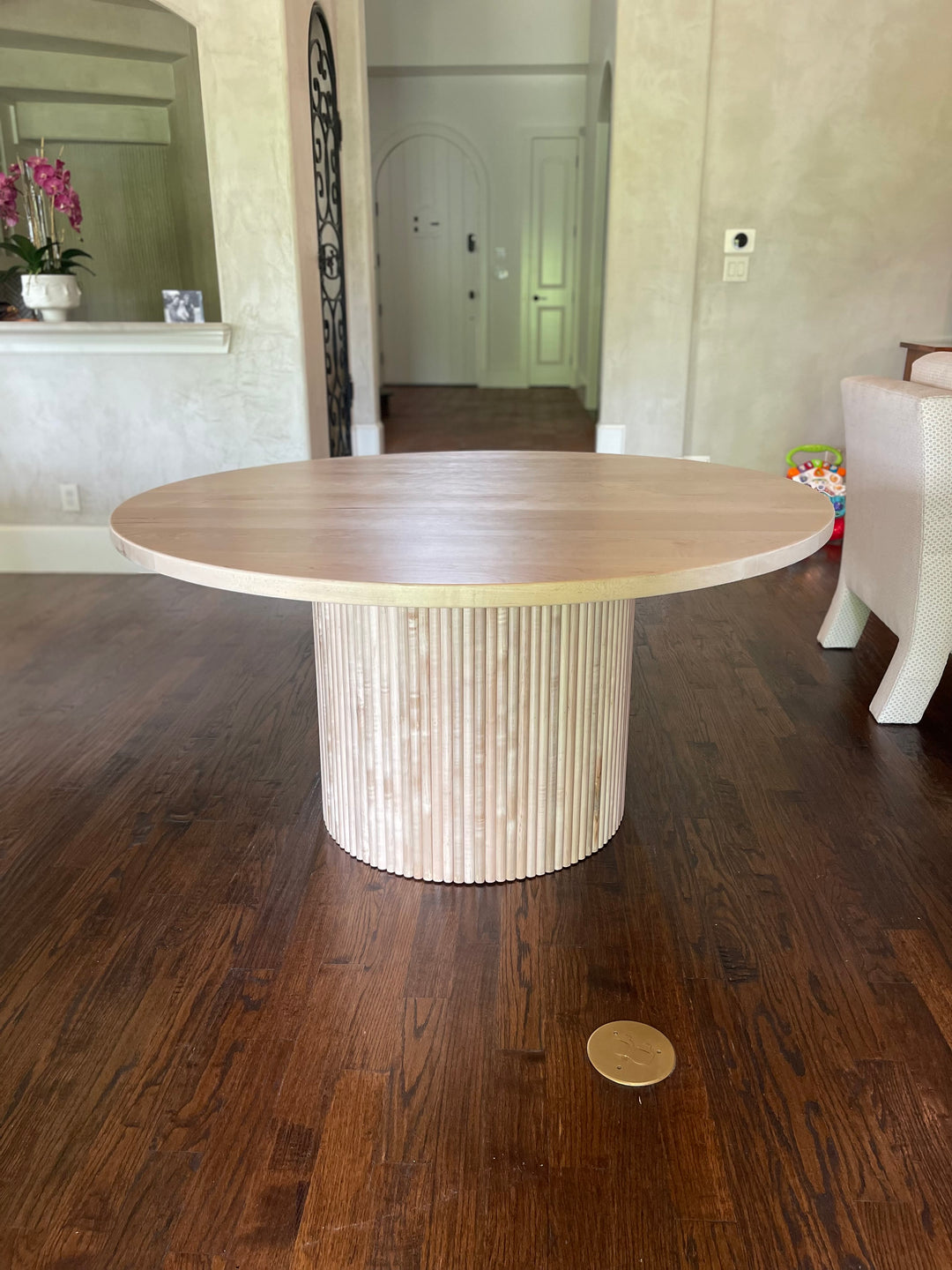 Fluted Round Dining Table