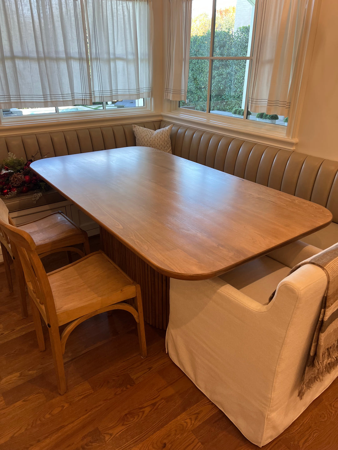 Hodges Dining Table