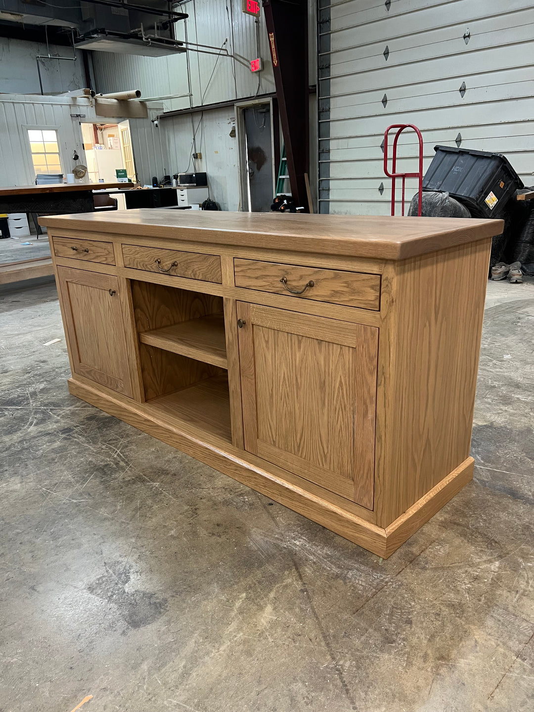 Stereo Credenza