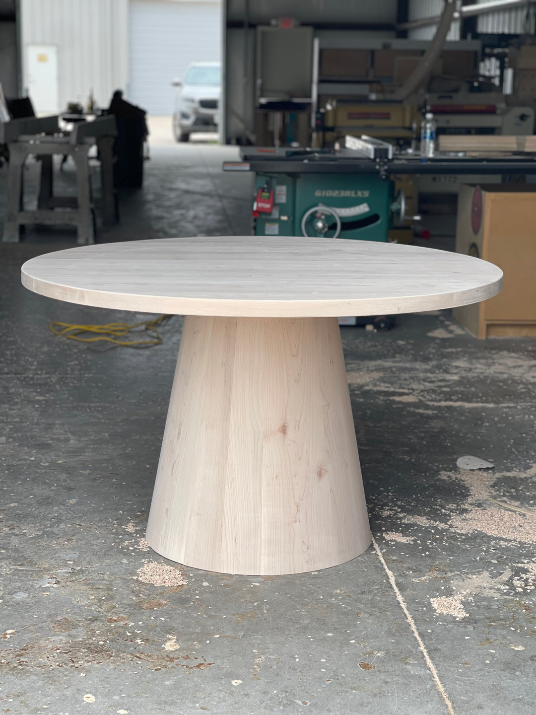 Cone Round Dining Table